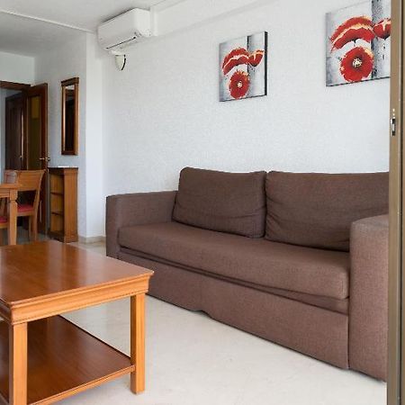 Gemelos 2 Benidorm Bilik gambar